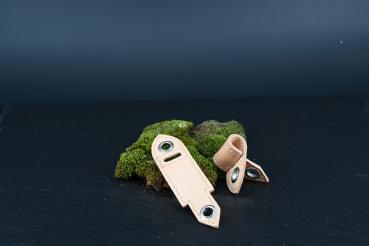 Klappengeschüh für mittlere Greifvögel